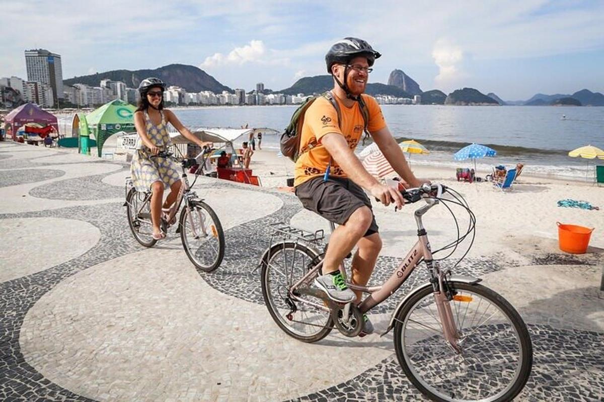 EXCURSÃO DE BICICLETA