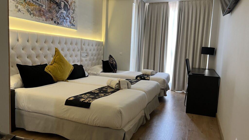 HOTEL SUITES FERIA DE MADRID