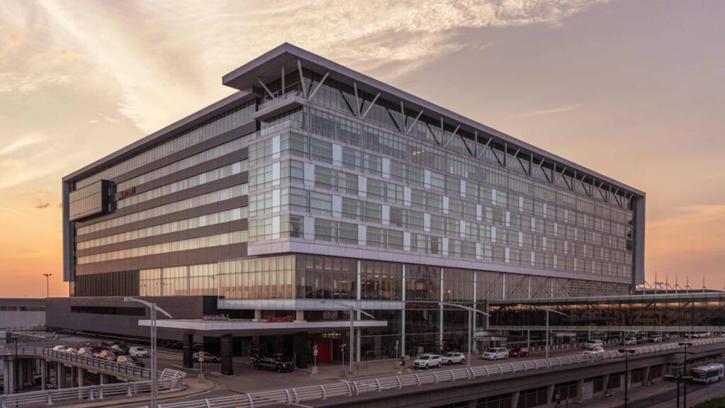 Montreal Airport Marriott In-Terminal Hotel