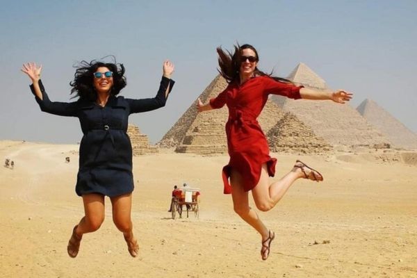 EXCURSÃO PRIVADA DE DIA INTEIRO ÀS PIRÂMIDES
