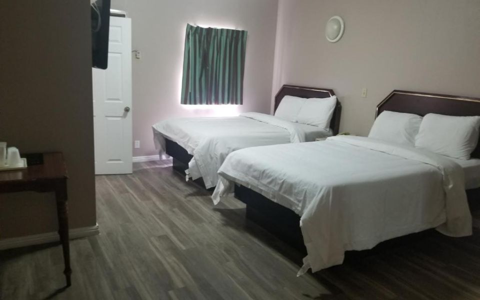 Budget Inn Hollywood