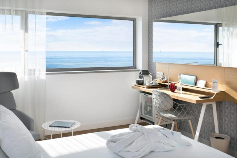 OCCIDENTAL ATENEA MAR - ADULTS ONLY