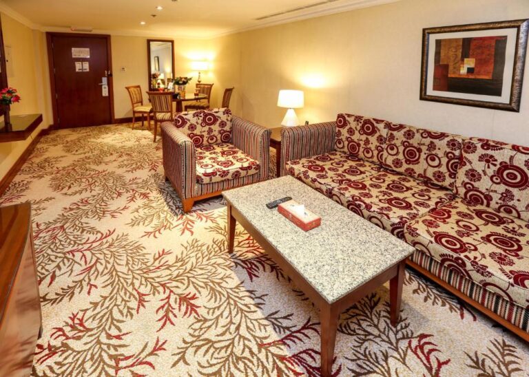 ROYAL HOTEL SHARJAH
