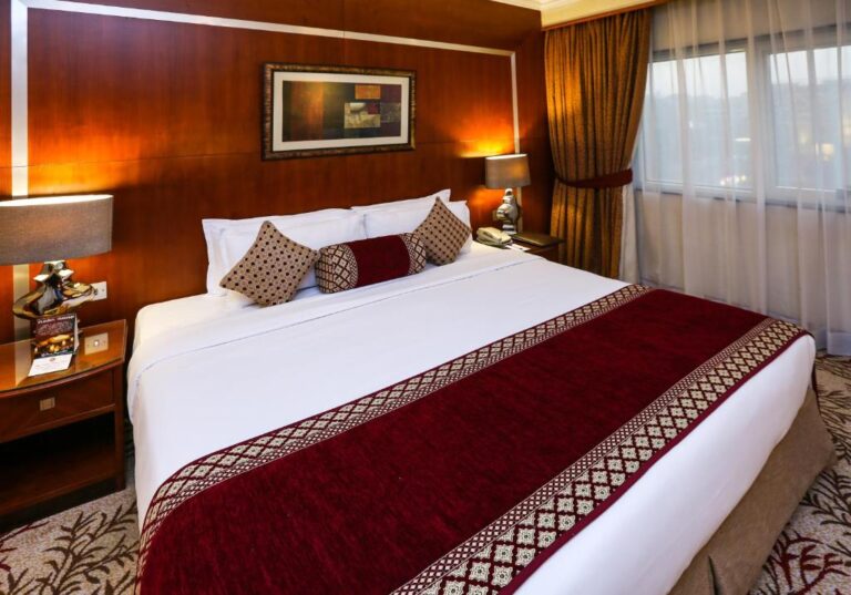 ROYAL HOTEL SHARJAH