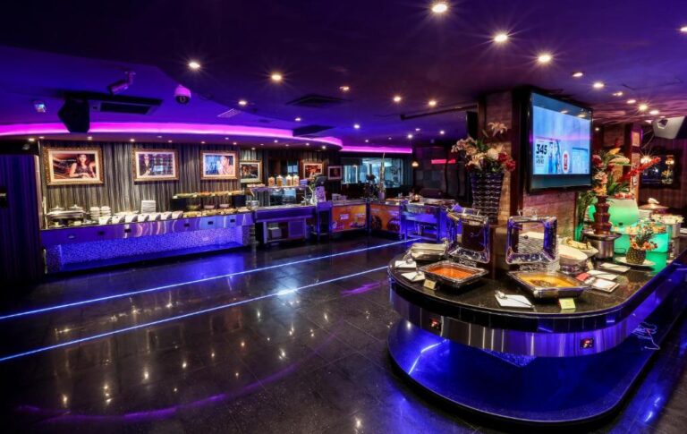 ROYAL HOTEL SHARJAH