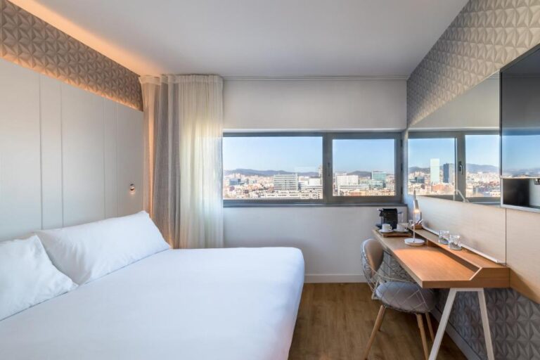 OCCIDENTAL ATENEA MAR - ADULTS ONLY