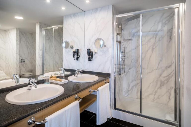 OCCIDENTAL ATENEA MAR - ADULTS ONLY