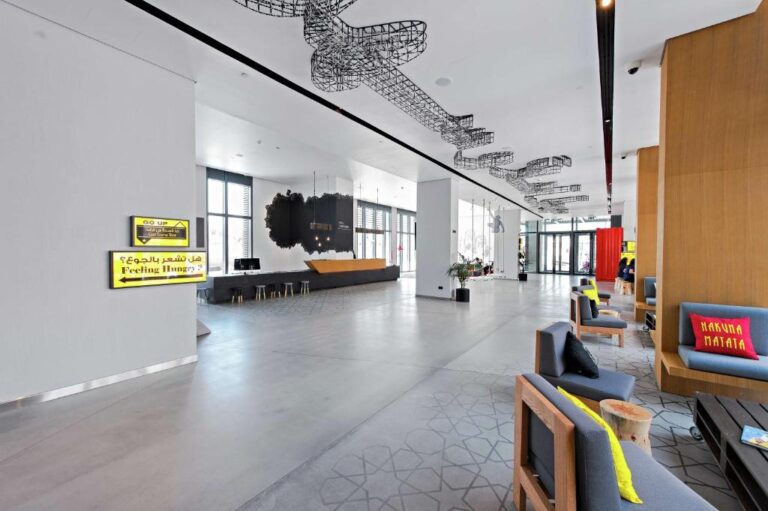 HAMPTON BY HILTON DUBAI AL SEEF