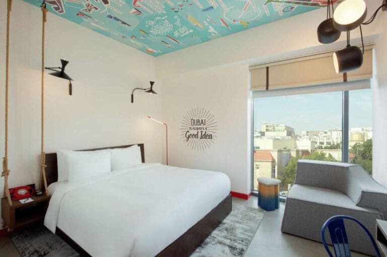 HAMPTON BY HILTON DUBAI AL SEEF