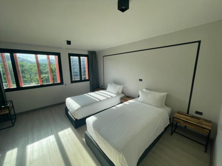 Prime Town - Posh & Port Hotel Phuket