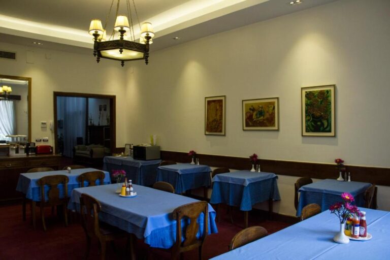 Horus House Hotel
