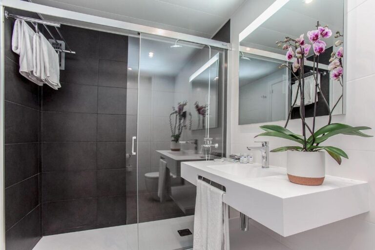 ATENEA BARCELONA APARTHOTEL
