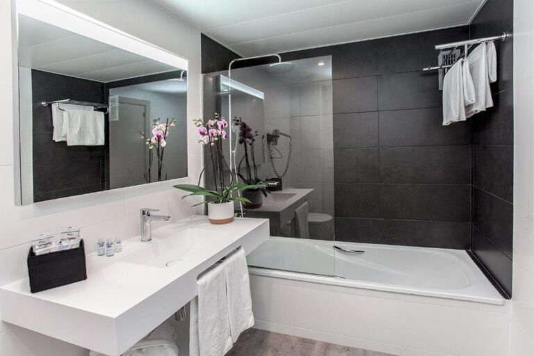 ATENEA BARCELONA APARTHOTEL