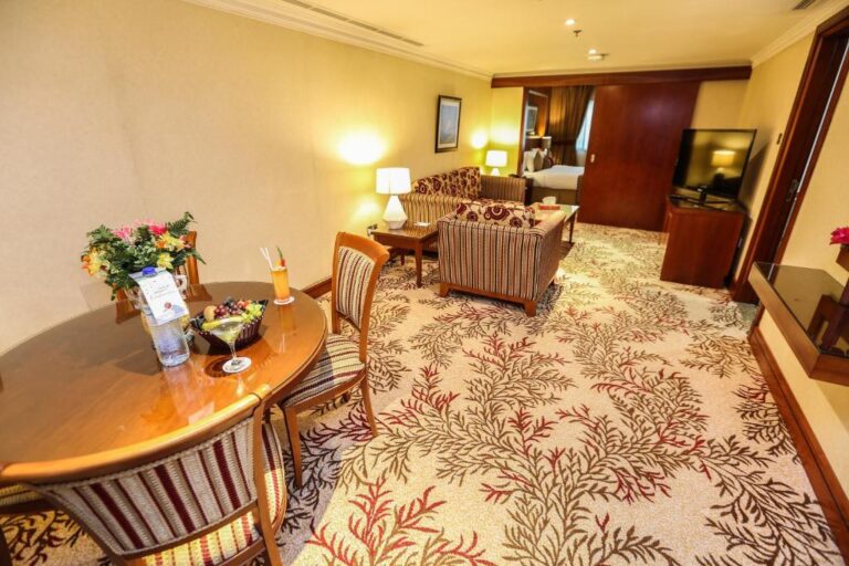 ROYAL HOTEL SHARJAH