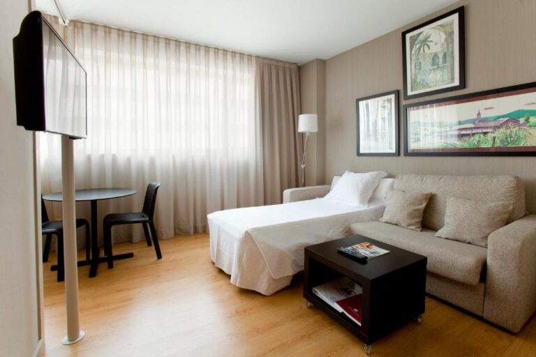 ATENEA BARCELONA APARTHOTEL