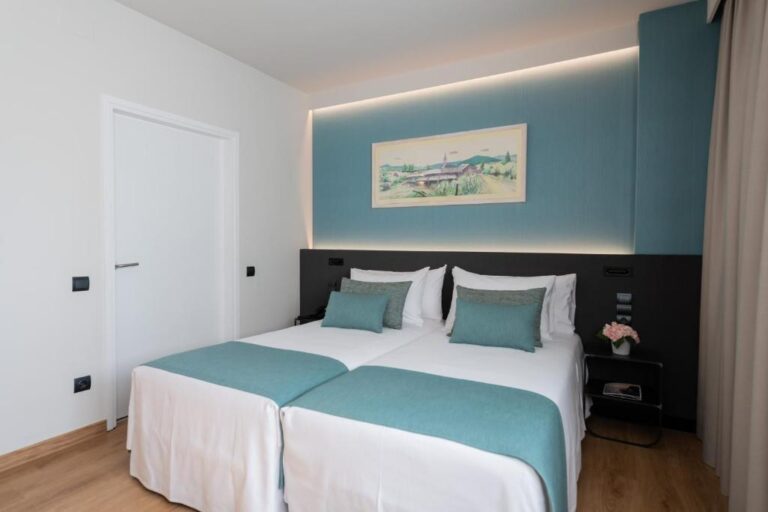ATENEA BARCELONA APARTHOTEL