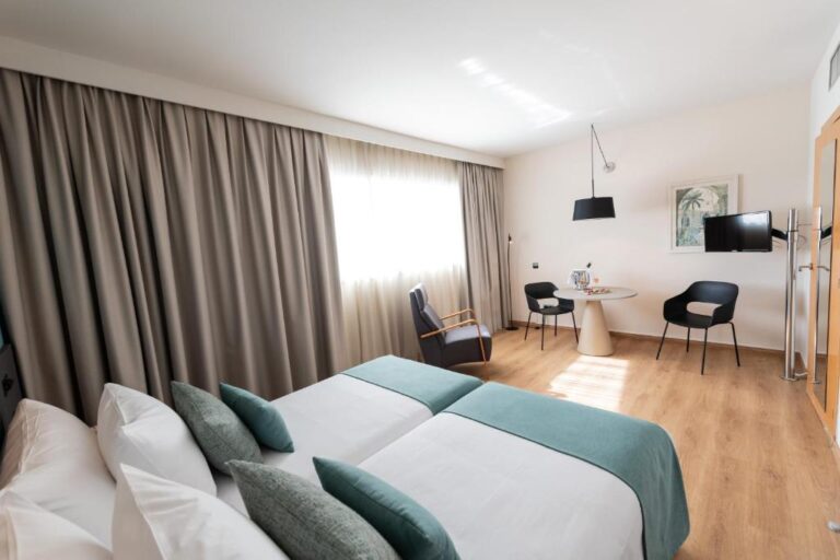 ATENEA BARCELONA APARTHOTEL