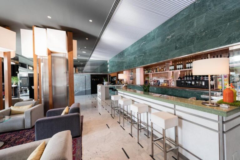 ATENEA BARCELONA APARTHOTEL