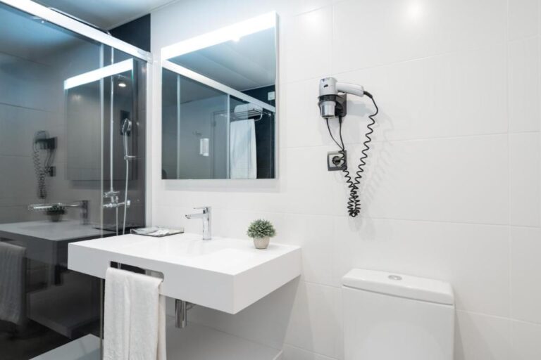 ATENEA BARCELONA APARTHOTEL