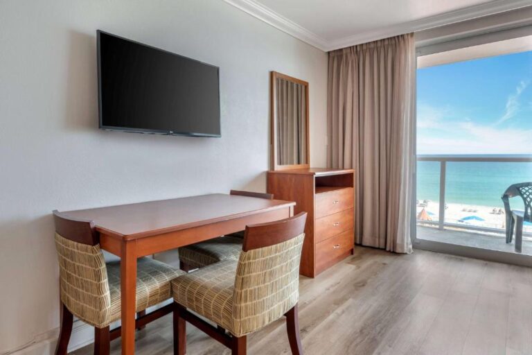 Ramada Plaza by Wyndham Marco Polo Beach Resort