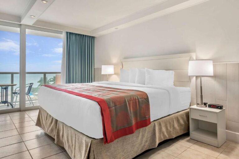 Ramada Plaza by Wyndham Marco Polo Beach Resort