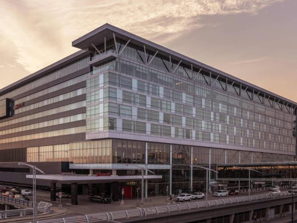 Montreal Airport Marriott In-Terminal Hotel